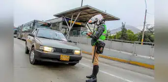 Manejar en el carril del Metropolitano puede costarte S/ 396 de multa Manejar en el carril del Metropolitano puede costarte S/ 396 de multa