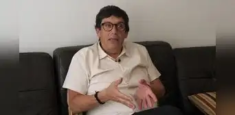 Jaime Chincha: “Dina Boluarte no es capaz de consumar ni de anunciar una dictadura” Jaime Chincha: “Dina Boluarte no es capaz de consumar ni de anunciar una dictadura”