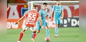 Cauteruccio por partida doble: Cristal empató con Cienciano en Cusco gracias a goles del uruguayo Cauteruccio por partida doble: Cristal empató con Cienciano en Cusco gracias a goles del uruguayo