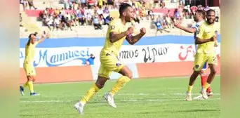 ¡Golpe en Mansiche! Comerciantes Unidos derrotó 3-1 a Carlos Mannucci por el Torneo Apertura ¡Golpe en Mansiche! Comerciantes Unidos derrotó 3-1 a Carlos Mannucci por el Torneo Apertura
