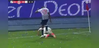 La desleal patada de Ramos contra Calcaterra cuando estaba en el piso que dejó a Alianza con 10 hombres