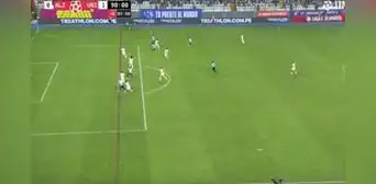 El milimétrico offside que le cobraron a Barcos en el empate de Alianza con 9 hombres ante Universitario El milimétrico offside que le cobraron a Barcos en el empate de Alianza con 9 hombres ante Universitario