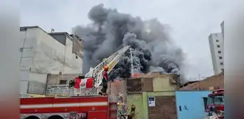 Incendio en San Miguel EN VIVO: se registra fuego en las inmediaciones de la fábrica de insumos químicos