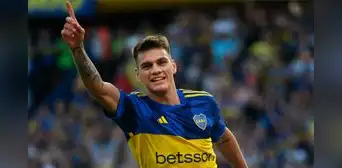 Boca Juniors venció 2-0 a Central Córdoba con gran actuación del peruano Luis Advíncula Boca Juniors venció 2-0 a Central Córdoba con gran actuación del peruano Luis Advíncula