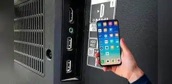 Smart TV: ¿qué pasa si conectas un teléfono al puerto USB que tiene tu televisor en la parte trasera?