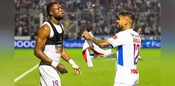Olimpia venció 2-0 a Motagua por el clásico de la Liga Nacional de Honduras
