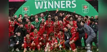¡Liverpool es el campeón de la Carabao Cup! Vencieron 1-0 a Chelsea con un gol de Virgil Van Dijk ¡Liverpool es el campeón de la Carabao Cup! Vencieron 1-0 a Chelsea con un gol de Virgil Van Dijk