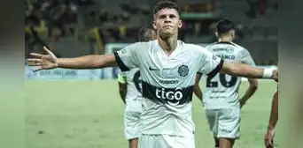 El clásico fue de Olimpia: el Decano derrotó 3-1 a Guaraní por la Primera División de Paraguay El clásico fue de Olimpia: el Decano derrotó 3-1 a Guaraní por la Primera División de Paraguay