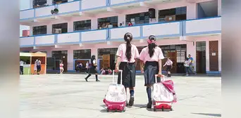 Año escolar golpeará a los hogares con alzas de 10% en matrículas