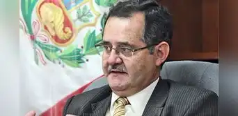 Tribunal Constitucional ordena que se tome juramento a Marco Falconí como nuevo miembro de la JNJ Tribunal Constitucional ordena que se tome juramento a Marco Falconí como nuevo miembro de la JNJ
