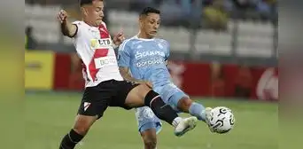 Con hat-trick de Cauteruccio, Cristal derrotó a Always Ready, pero quedó eliminado de la Libertadores