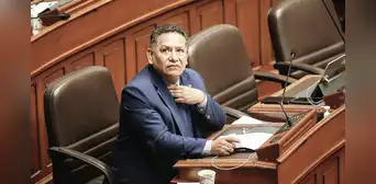 Otro familiar de Esdras Medina contrató en forma irregular con el Estado Otro familiar de Esdras Medina contrató en forma irregular con el Estado