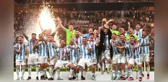 Exesposa de campeón del mundo con Argentina vendió medalla de Qatar y camiseta para pagar deuda Exesposa de campeón del mundo con Argentina vendió medalla de Qatar y camiseta para pagar deuda