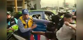 SJL: mototaxistas informales agreden a fiscalizadores y serenos durante operativo