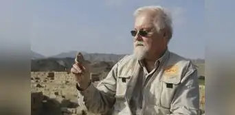 Dioses y creencias en el Antiguo Perú: una entrevista al arqueólogo Krzysztof Makowski Dioses y creencias en el Antiguo Perú: una entrevista al arqueólogo Krzysztof Makowski