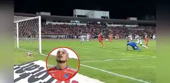 Paolo Guerrero falló insólito gol sin arquero en el César Vallejo vs. Cusco FC Paolo Guerrero falló insólito gol sin arquero en el César Vallejo vs. Cusco FC