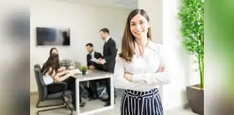 Mujeres en las organizaciones: retos y oportunidades en tres áreas