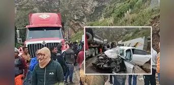 Carretera Central: 2 personas mueren tras violento choque de camión contra automóvil Carretera Central: 2 personas mueren tras violento choque de camión contra automóvil