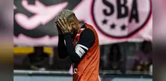 ¿Por qué Paolo Guerrero no regresó a Trujillo y viajó a Brasil tras perder contra Boys? ¿Por qué Paolo Guerrero no regresó a Trujillo y viajó a Brasil tras perder contra Boys?