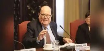 Julio Velarde sobre pensiones en la AFP: "Alcanza si viviéramos 140 años o trabajáramos más (años)"