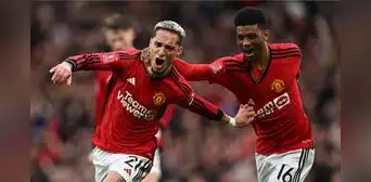 Manchester United eliminó al Liverpool: ganó 4-3 y clasificó a las 'semis' de la FA Cup Manchester United eliminó al Liverpool: ganó 4-3 y clasificó a las 'semis' de la FA Cup