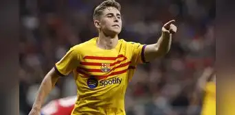 Barcelona goleó 3-0 a Atlético Madrid y es el único escolta del Real en LaLiga Barcelona goleó 3-0 a Atlético Madrid y es el único escolta del Real en LaLiga