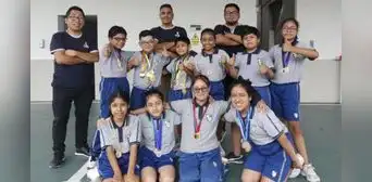 ¡No pasan los 11 años! Niños genios de un colegio de El Agustino ingresaron a la universidad La Cantuta ¡No pasan los 11 años! Niños genios de un colegio de El Agustino ingresaron a la universidad La Cantuta