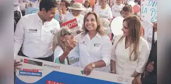 Dina Boluarte sobre sus relojes lujosos: Hablaré, pero a la Fiscalía Dina Boluarte sobre sus relojes lujosos: Hablaré, pero a la Fiscalía
