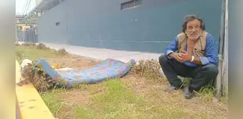 "No tengo ni para comer": piurano hallado inconsciente niega huelga de hambre y cuenta su historia "No tengo ni para comer": piurano hallado inconsciente niega huelga de hambre y cuenta su historia
