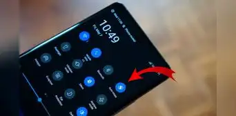 ¿Qué pasa si mantienes presionado el ícono de 'giro automático' que todos los teléfonos poseen?