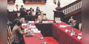 Obras siguen paralizadas pese a ley de “reactivación”