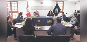 Se buscan jueces para juzgar a las mafias políticas y del crimen organizado Se buscan jueces para juzgar a las mafias políticas y del crimen organizado