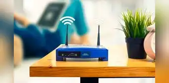 ¿Hacía donde deben apuntar las antenas de tu router para tener mejor señal de wifi? ¿Hacía donde deben apuntar las antenas de tu router para tener mejor señal de wifi?