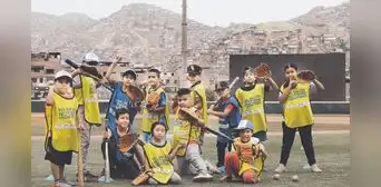 Béisbol sin fronteras: Villa María del Triunfo promueve la integración de jóvenes peruanos y venezolanos Béisbol sin fronteras: Villa María del Triunfo promueve la integración de jóvenes peruanos y venezolanos
