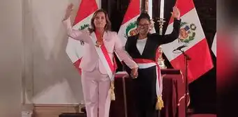 Ángela Hernández jura como ministra de la Mujer en reemplazo de Nancy Tolentino Ángela Hernández jura como ministra de la Mujer en reemplazo de Nancy Tolentino