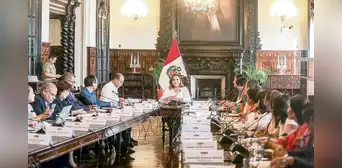 Fiscalía amplía investigación a Dina Boluarte por su patrimonio y transferencias Fiscalía amplía investigación a Dina Boluarte por su patrimonio y transferencias