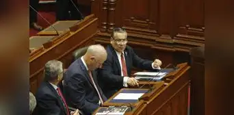 Ejecutivo promete austeridad, pero entrega S/ 50 millones de crédito al Congreso Ejecutivo promete austeridad, pero entrega S/ 50 millones de crédito al Congreso