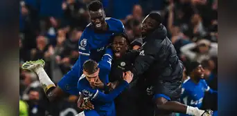 ¡Partidazo! Chelsea le dio vuelta en el minuto final y ganó 4-3 a Manchester United por la Premier ¡Partidazo! Chelsea le dio vuelta en el minuto final y ganó 4-3 a Manchester United por la Premier