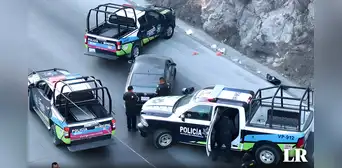 Abandonan 5 cuerpos dentro de un auto en Periférico Ecológico, en México Abandonan 5 cuerpos dentro de un auto en Periférico Ecológico, en México