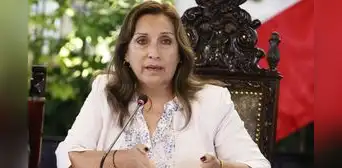 Presidenta Dina Boluarte no declaró Rolex que dijo haber comprado en Davos Presidenta Dina Boluarte no declaró Rolex que dijo haber comprado en Davos