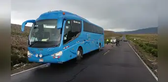 Arequipa: choque entre bus y motocicleta termina con muerte de 2 personas en Caylloma