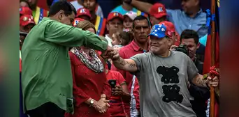 Nicolás Maduro afirmó que a Maradona "lo mataron" como parte de un plan contra Argentina Nicolás Maduro afirmó que a Maradona "lo mataron" como parte de un plan contra Argentina
