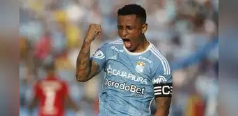 Sporting Cristal exhibe su poderío goleador ante Huancayo y vuelve a la cima del Apertura Sporting Cristal exhibe su poderío goleador ante Huancayo y vuelve a la cima del Apertura