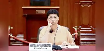 Comisión de Constitución aprueba proyecto para que el Congreso someta a jefes de Reniec, ONPE y JNE Comisión de Constitución aprueba proyecto para que el Congreso someta a jefes de Reniec, ONPE y JNE