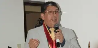 Decano del Colegio de Economistas de Lima: Si tienes más de 50 y tu fondo de AFP es pequeño, es mejor que lo retires