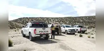 Difunden primeras fotos de restos de avión Mirage 2000 accidentado en Arequipa Difunden primeras fotos de restos de avión Mirage 2000 accidentado en Arequipa