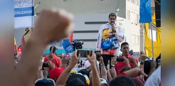 Cerca del 40% de venezolanos migraría del país si vuelve a ganar Maduro, según encuesta