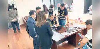 Fiscalía allana oficinas del congresista Raúl Doroteo por recorte de sueldo a sus trabajadores