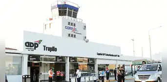 Vuelos continúan suspendidos por mal tiempo en Trujillo y genera malestar entre pasajeros Vuelos continúan suspendidos por mal tiempo en Trujillo y genera malestar entre pasajeros