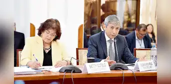 MEF: Reducción en la calificación se atribuye a un “Gobierno débil”